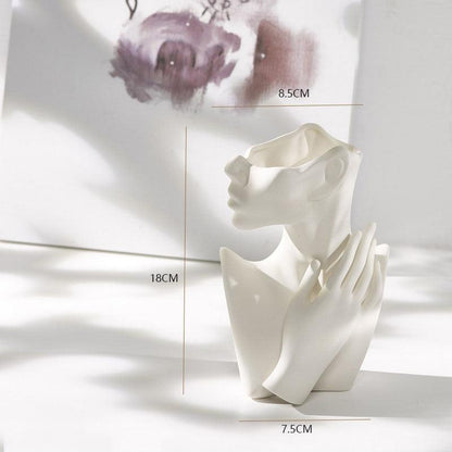 Art Sculpture Ceramic Vase - The Refined Emporium